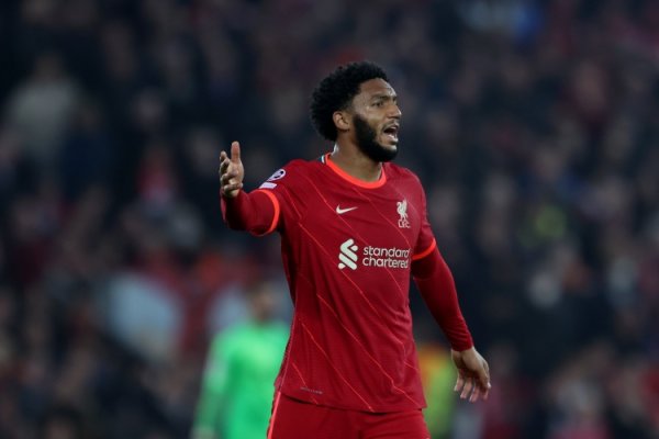 Romano: Joe Gomez đã gần tham gia Brighton, nhưng thỏa thuận đã thất bại do vấn đề tiền lương