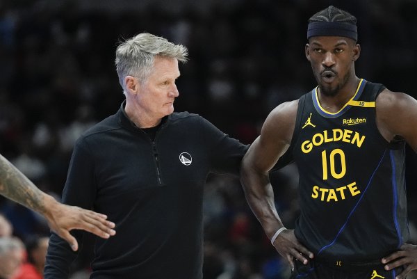 Cole: Butler sẽ vắng mặt 1 t