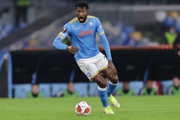 Romano: Napoli sắp gia hạn hợp đồng với tiền vệ Anguissa, hai bên đã trao đổi tài liệu