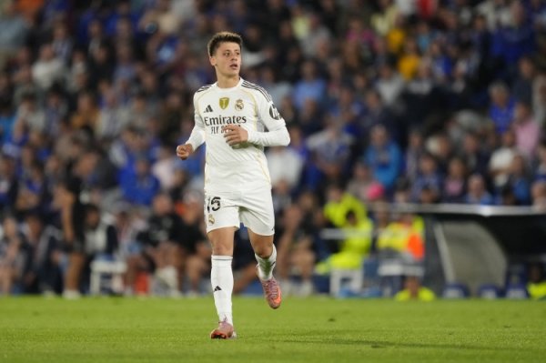Đứng vững! Guler đã có pha kiến tạo quyết định vào lưới Getafe. Anh có 3 bàn thắng và 5 pha kiến 